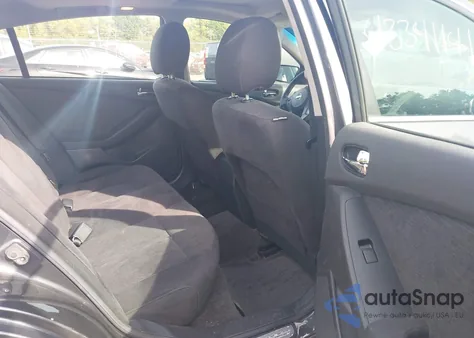 2010 Nissan Altima 2.5 S from USA, damaged, VIN 1N4AL2AP1AN542950